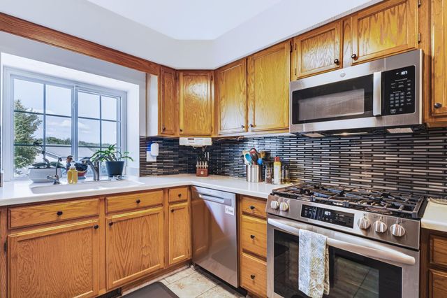 1133 Coventry Circle, Lancaster, OH 43130