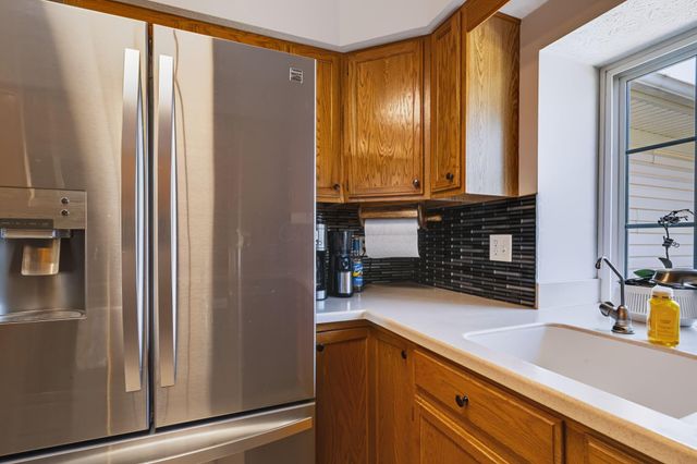 1133 Coventry Circle, Lancaster, OH 43130
