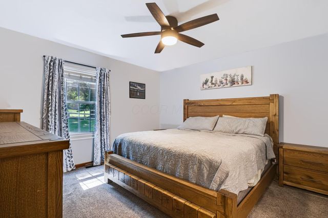 1133 Coventry Circle, Lancaster, OH 43130