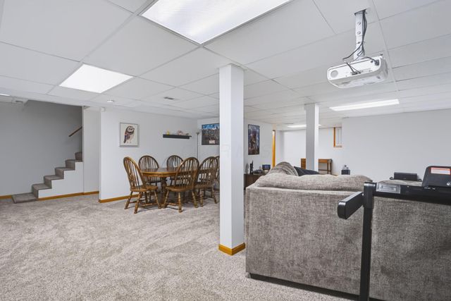 1133 Coventry Circle, Lancaster, OH 43130