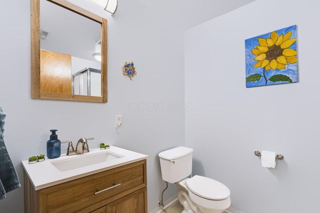 1133 Coventry Circle, Lancaster, OH 43130