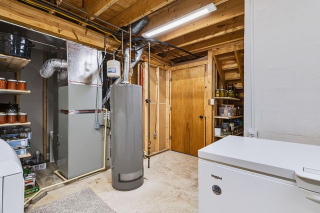 1133 Coventry Circle, Lancaster, OH 43130