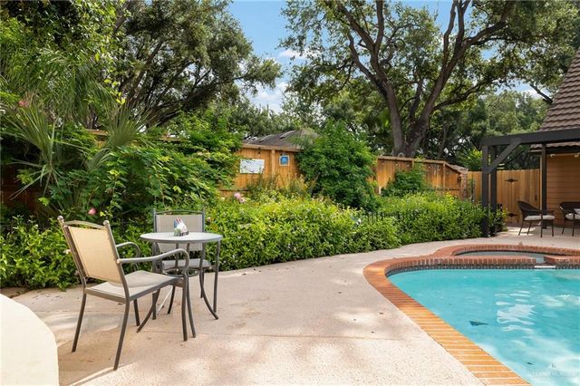 1300 S Cynthia Street, Mcallen, TX 78501