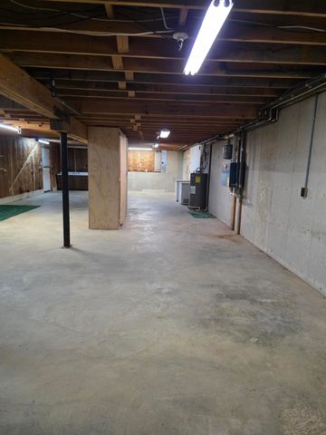 1950 State Highway B, Mansfield, MO 65704