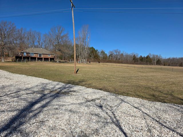 1950 State Highway B, Mansfield, MO 65704