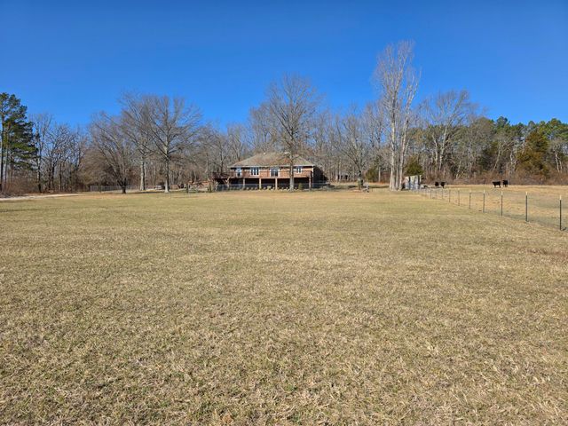 1950 State Highway B, Mansfield, MO 65704