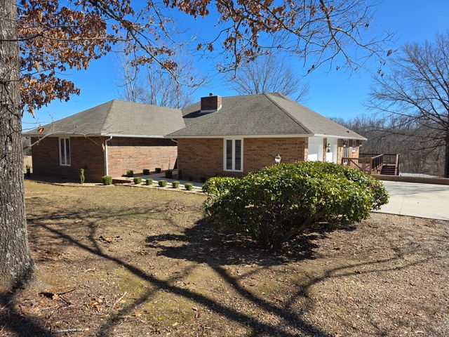 1950 State Highway B, Mansfield, MO 65704