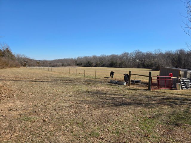 1950 State Highway B, Mansfield, MO 65704