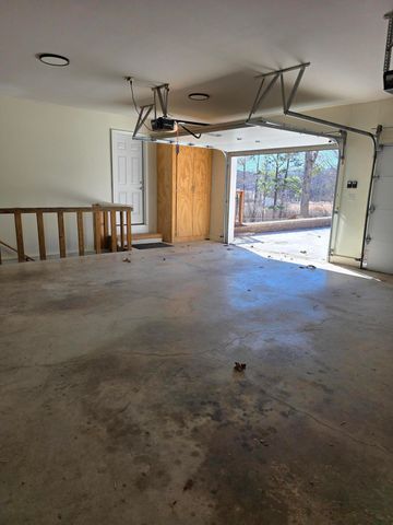 1950 State Highway B, Mansfield, MO 65704