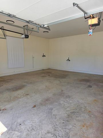 1950 State Highway B, Mansfield, MO 65704