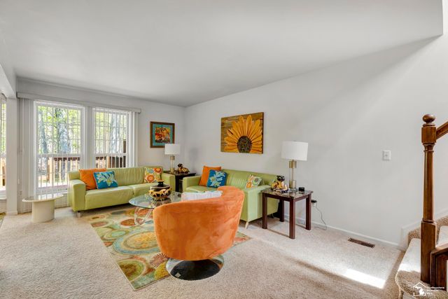 7920 Rivergate Drive, Westland, MI 48185