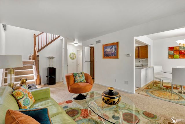 7920 Rivergate Drive, Westland, MI 48185