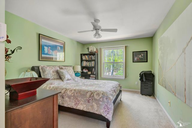 7920 Rivergate Drive, Westland, MI 48185