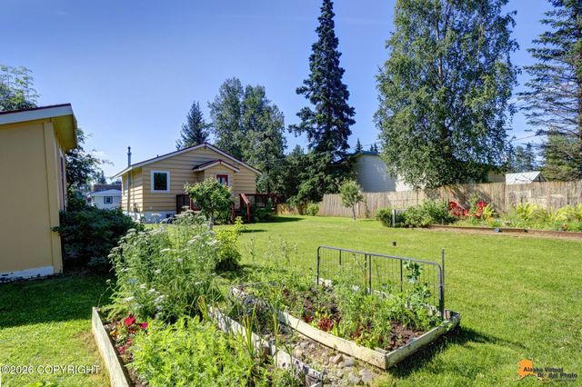 6921 E 12th Avenue, Anchorage, AK 99504