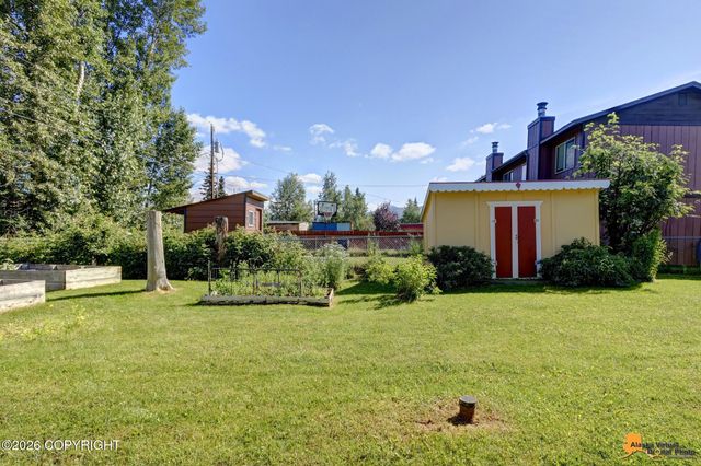 6921 E 12th Avenue, Anchorage, AK 99504