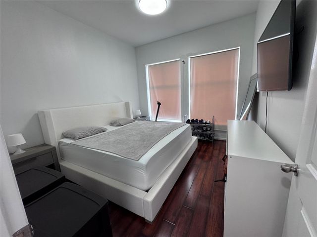 3505 Sage Road 1203, Houston, TX 77056