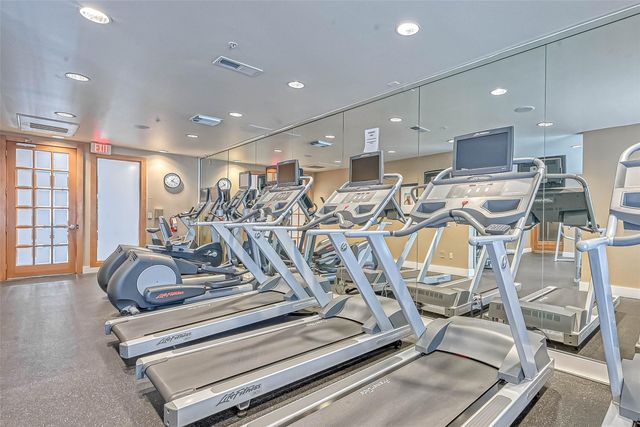 3505 Sage Road 1203, Houston, TX 77056