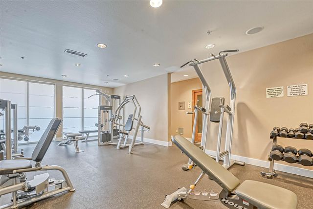 3505 Sage Road 1203, Houston, TX 77056