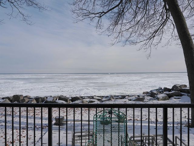 940 Huron Street, East Tawas, MI 48730