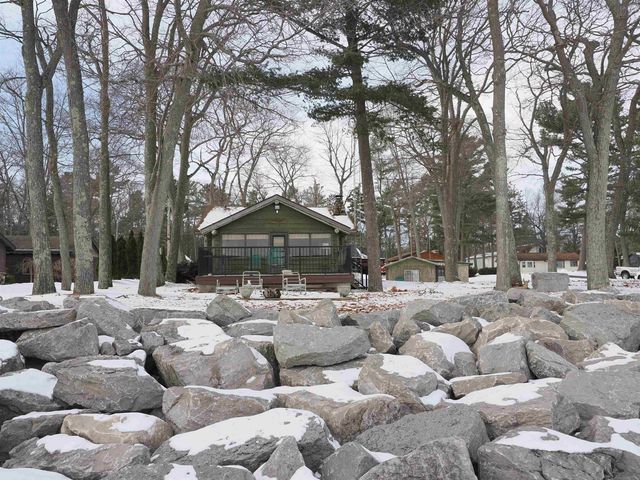 940 Huron Street, East Tawas, MI 48730