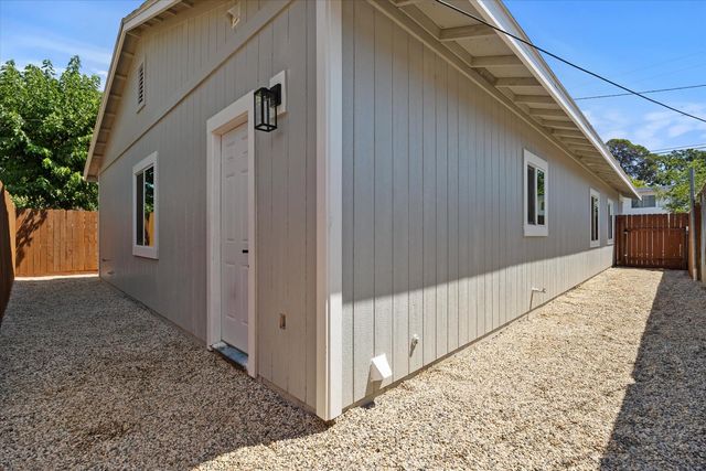 1322 High St, Marysville, CA 95901