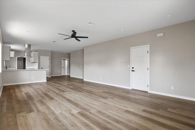 1322 High St, Marysville, CA 95901