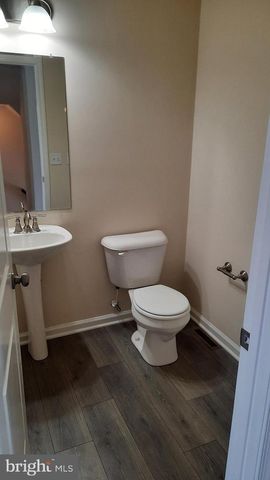 841 SCHOONER LN, Mechanicsburg, PA 17050