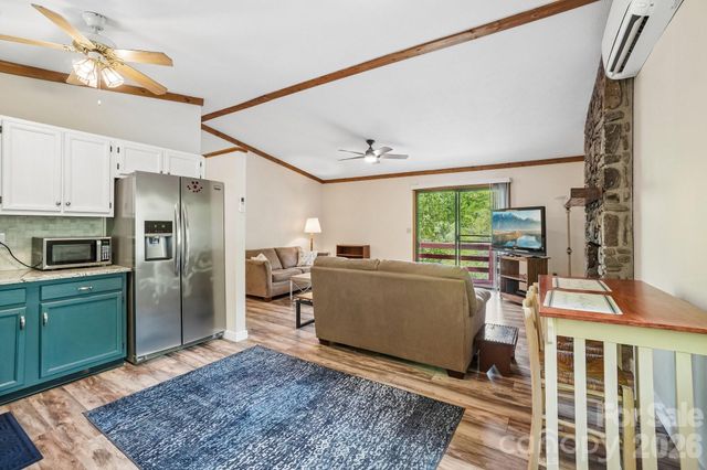 68 Split Rail Drive, Maggie Valley, NC 28751