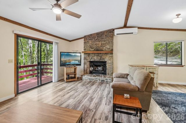 68 Split Rail Drive, Maggie Valley, NC 28751