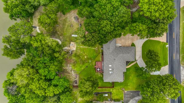 8012 Ravenswood Road, Granbury, TX 76049
