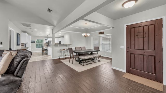 8012 Ravenswood Road, Granbury, TX 76049