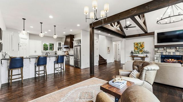 4146 NE Dogwood Canyon Loop, Fayetteville, AR 72704