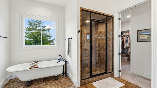 4146 NE Dogwood Canyon Loop, Fayetteville, AR 72704