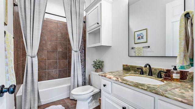 4146 NE Dogwood Canyon Loop, Fayetteville, AR 72704