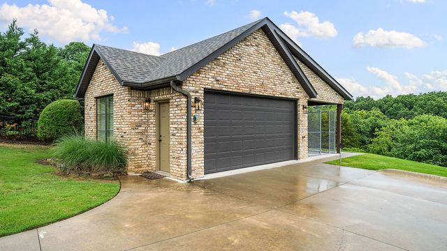 4146 NE Dogwood Canyon Loop, Fayetteville, AR 72704