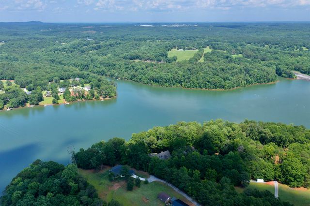 572 Green River Road, Chesnee, SC 29323