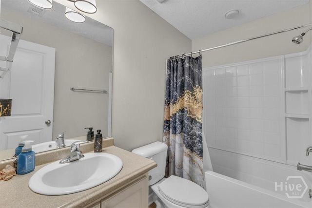 11 Kinlock Court, Midway, GA 31320