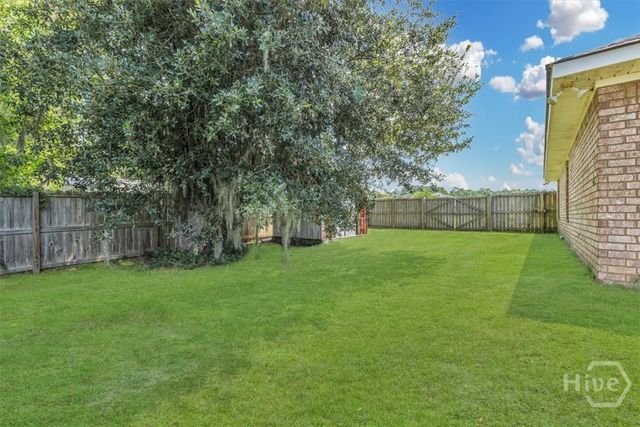 11 Kinlock Court, Midway, GA 31320