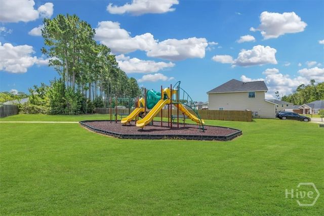 11 Kinlock Court, Midway, GA 31320