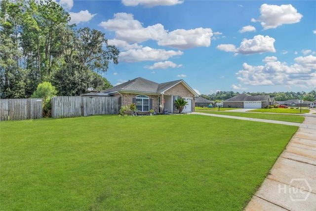 11 Kinlock Court, Midway, GA 31320