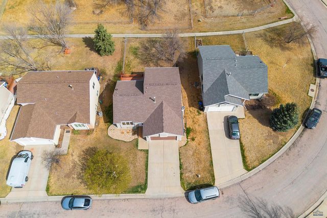 1250 RANGE VIEW CIR, Rapid City, SD 57701