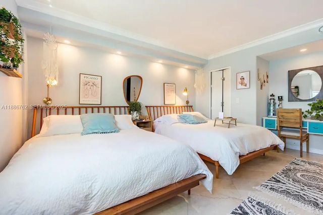 3901 S Ocean Drive 14L, Hollywood, FL 33019