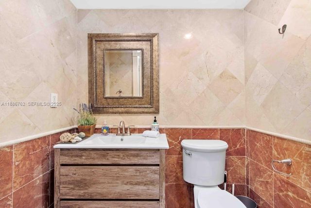 3901 S Ocean Drive 14L, Hollywood, FL 33019