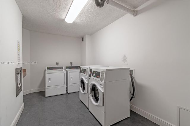 3901 S Ocean Drive 14L, Hollywood, FL 33019