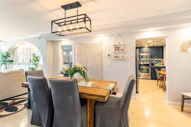 3901 S Ocean Drive 14L, Hollywood, FL 33019