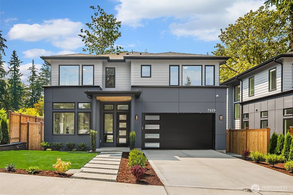 7925 NE 124th Street, Kirkland, WA 98034