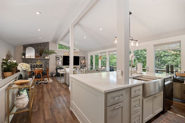 53 Wyandotte Drive, Cherokee Village, AR 72529