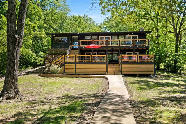 53 Wyandotte Drive, Cherokee Village, AR 72529
