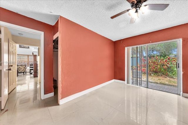 12113 NW 33rd St, Sunrise, FL 33323