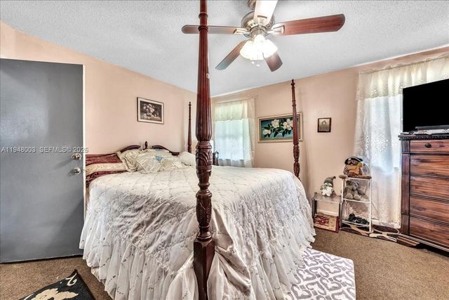 12113 NW 33rd St, Sunrise, FL 33323